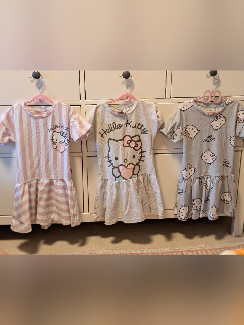 Hello Kitty Girls Pink & Gray Ruffle Hem Nightgowns - Pack of 3 (XS)